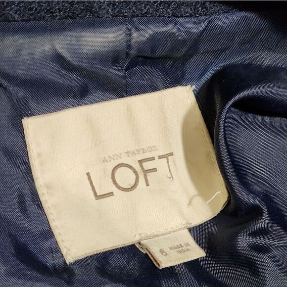 Ann Taylor   - Picture 7 of 10